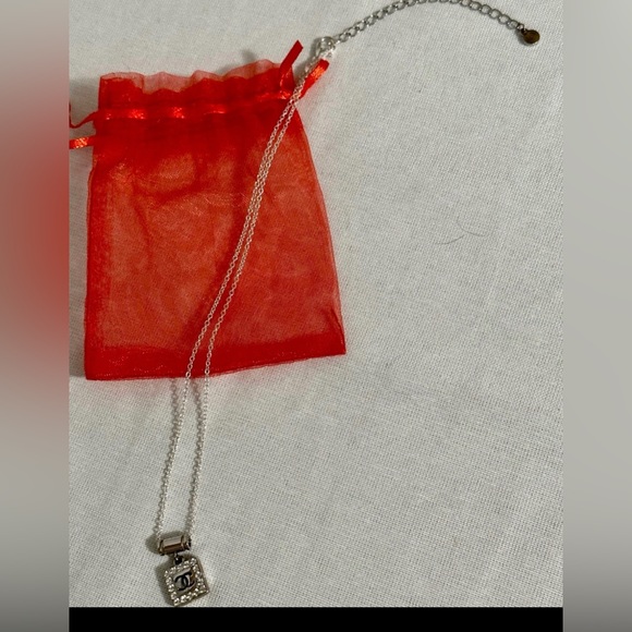 Necklace - Picture 3 of 4